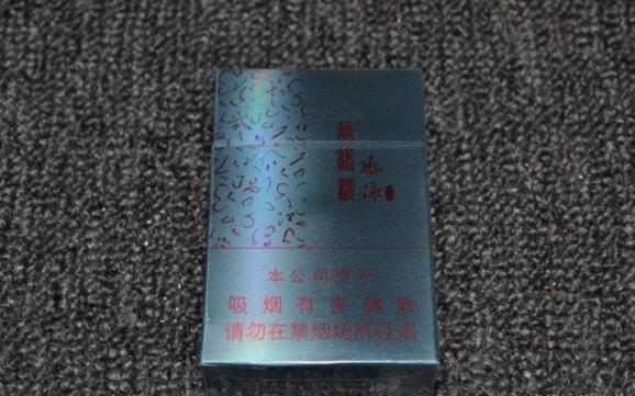 黃鶴樓游泳回歸，爺爺輩最喜愛的香煙品牌